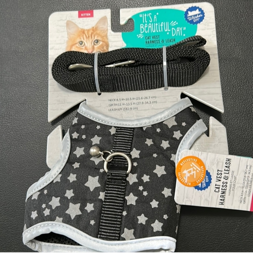 SALE NWT Whisker City kitten cat vest harness and leash